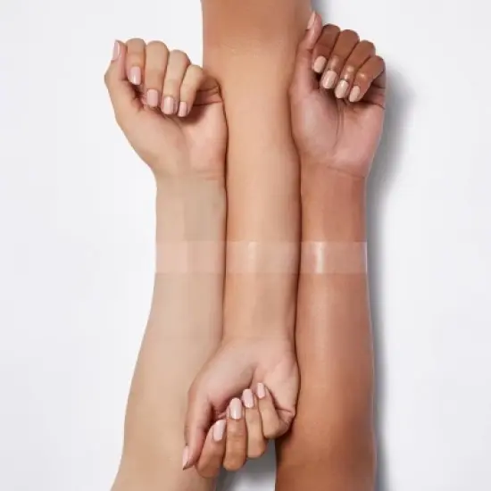 e.l.f. Liquid Poreless Putty Primer - 0.94 fl oz image {2}