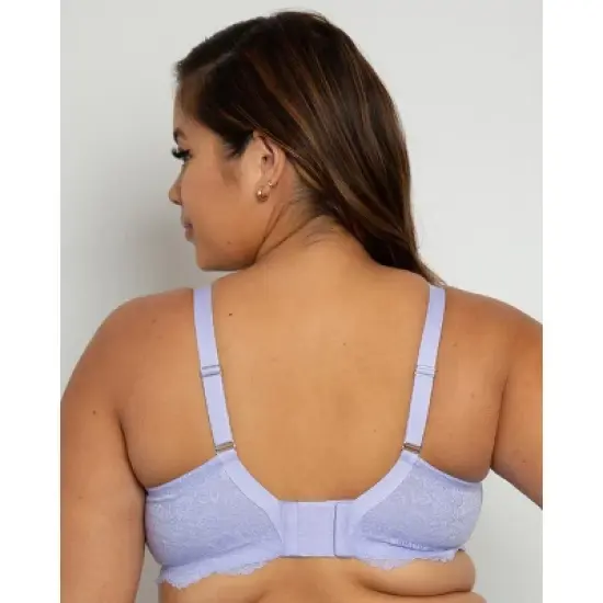 Curvy Couture Women's Luxe Lace Wireless Bralette image {2}