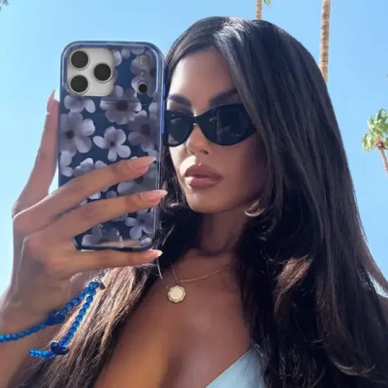 Velvet Caviar Apple iPhone 17 Pro Max MagSafe Phone Case - Midnight Blossom image {7}