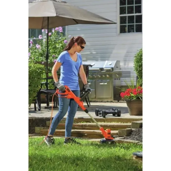 Black & Decker 12" 3-in-1 Compact Electric Lawn Mower image {4}