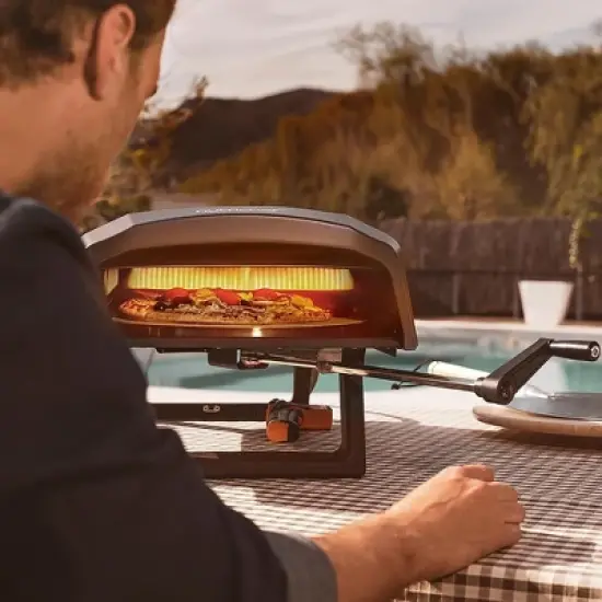 NutriChef Outdoor Pizza Oven with 360&deg; Rotating Pizza Stone image {3}