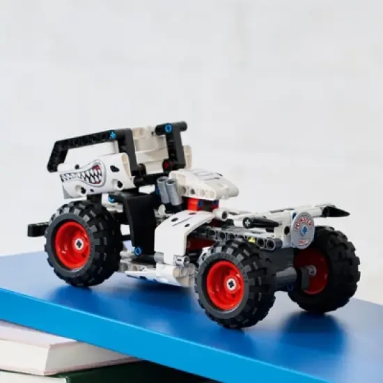 LEGO Technic Monster Jam Monster Mutt Dalmatian Set 42150 image {5}