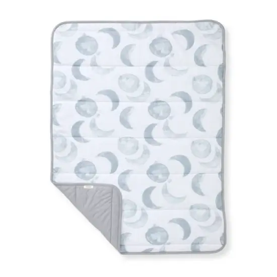 Burt's Bees Baby&reg; Reversible Blanket image {7}
