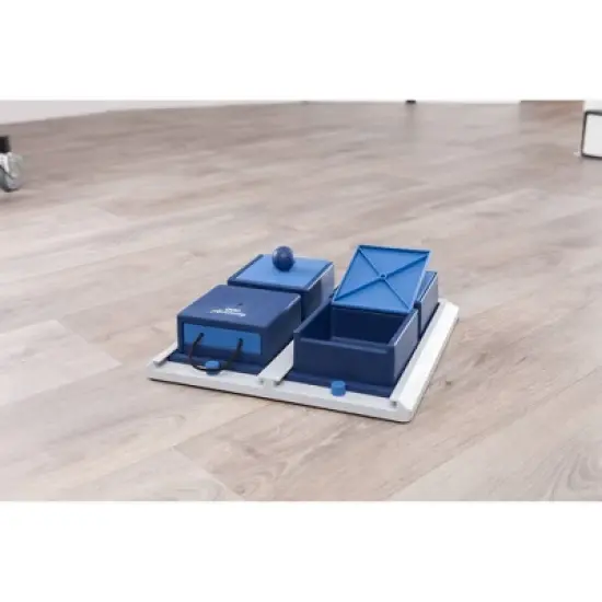 TRIXIE Poker Box Pet Toy - Level 2 image {6}