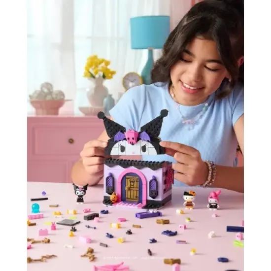 Hello Kitty Medium Playset & 2_1.5" Figures Sanrio Medium Building Set - Kuromi's Haunted House image {16}
