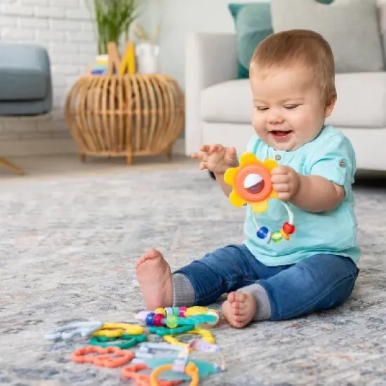 Infantino Go gaga! Teethers & Rattle Baby Gift Set image {4}