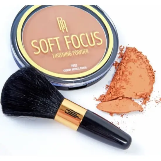 Black Radiance Soft Focus Finishing Pressed Powder - 0.46oz image {1}