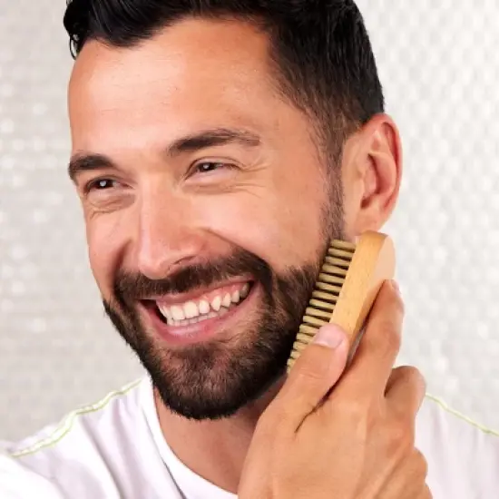 Cremo Premium Beard Brush with Wood Handle - Shaping & Styling - 1ct image {4}
