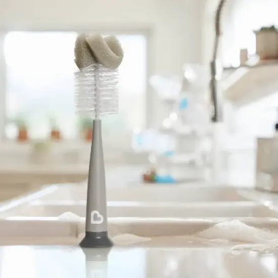 Munchkin Sponge Bottle Brush image {1}