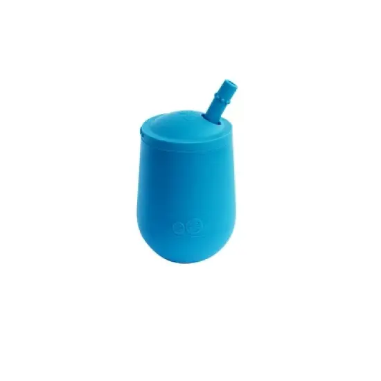 ezpz Mini Cup + Straw Training System - 4oz image {4}