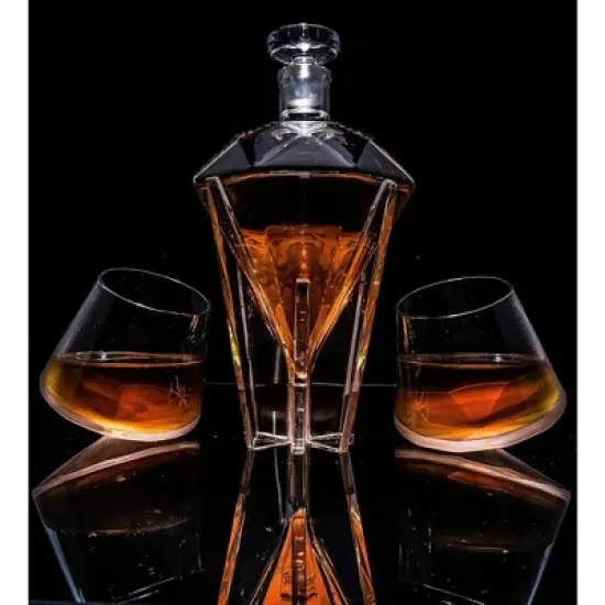 The Wine Savant Clear Diamond Decanter for Wine & Whiskey Set Includes 2 Clear Whiskey Diamond Glasses, Stylish & Beautiful Home Decor - 750 ml image {2}