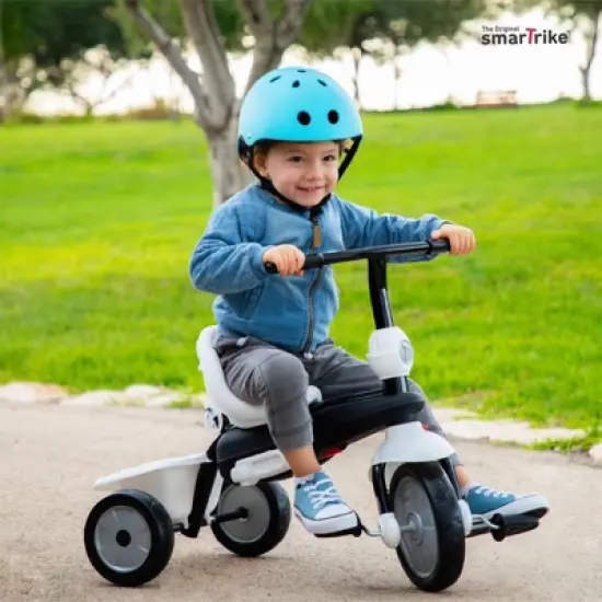 smarTrike Kids Adjustable 4 in 1 Vanilla Plus Baby and Toddler Tricycle Push Ride On Toy for ages 15 Months to 3 Years image {2}