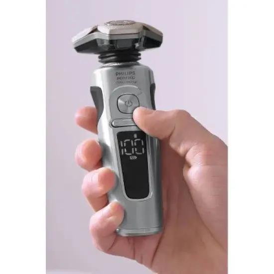 Philips Norelco Series 9841 Wet & Dry Men's Rechargeable Electric Shaver - S9841/84 image {6}
