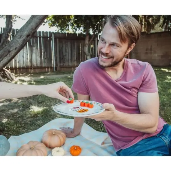 Silver Buffalo Sanrio Hello Kitty Pumpkin Boo 8-Inch Ceramic Dinner Plate image {6}