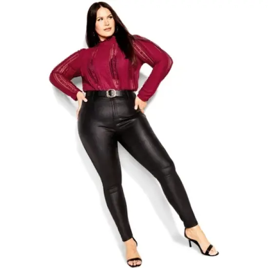 Women's Plus Size Panelled Lace Top - ruby | CITY CHIC image {1}