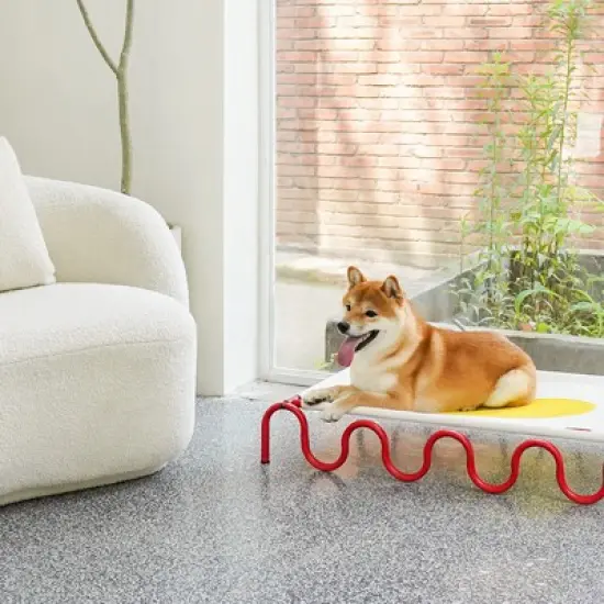 ZEZE Wavy Army Elevated Dog Bed image {4}