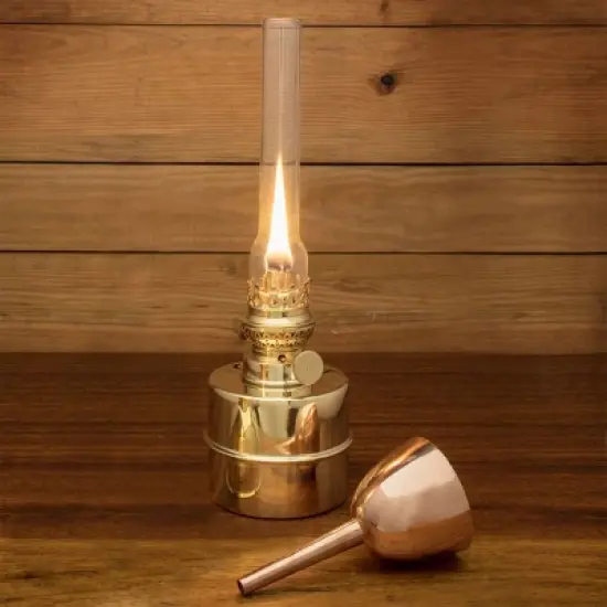 Kings County Tools Large Antique-Style Extra Bright Oil Lamp image {1}