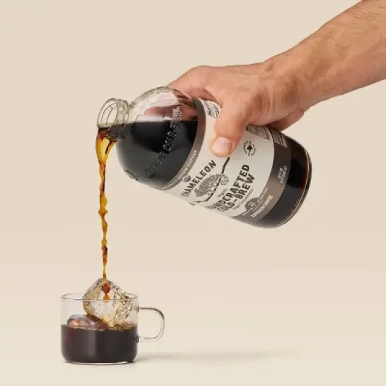 Chameleon Cold-Brew Espresso Concentrate - 32 fl oz image {4}