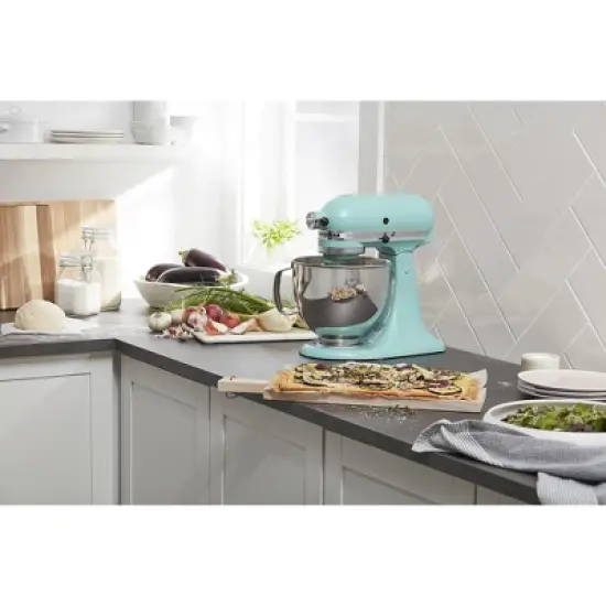 KitchenAid Artisan Series 5qt Tilt-Head Stand Mixer image {5}