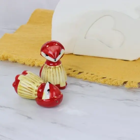 Gibson Home Woodland Fox Salt & Pepper Set image {1}