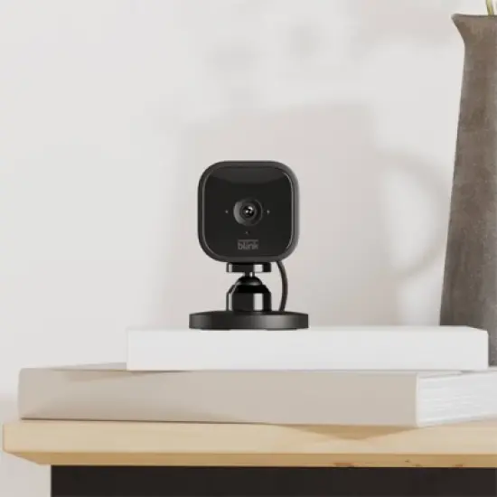 Amazon Blink Mini 1080p Security Camera  image {3}