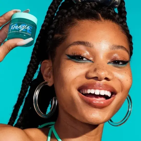 NYX Professional Makeup Face Freezie Cooling Primer + Moisturizer - 1.69 fl oz image {4}