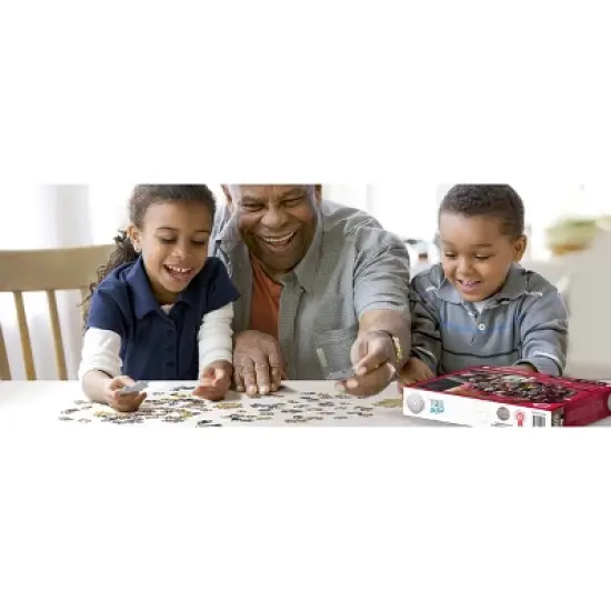 MLB Cincinnati Reds Purebred Fans 'A Real Nailbiter' Puzzle - 500pc image {1}