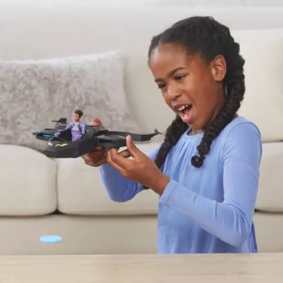 Marvel Black Panther Wakanda Forever Vibranium Blast Sunbird Jet with Shuri Action Figure image {8}