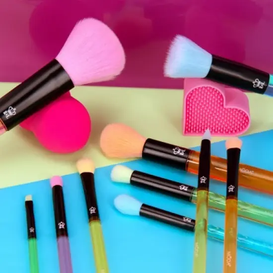 MODA Brush Get Glowing Full Face Makeup Brush Gift Set- 12pc image {2}