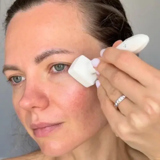 Beautimate Adjustable Derma Stamp &ndash; Microneedling Tool for Skin Rejuvenation and Hair Growth Support image {3}