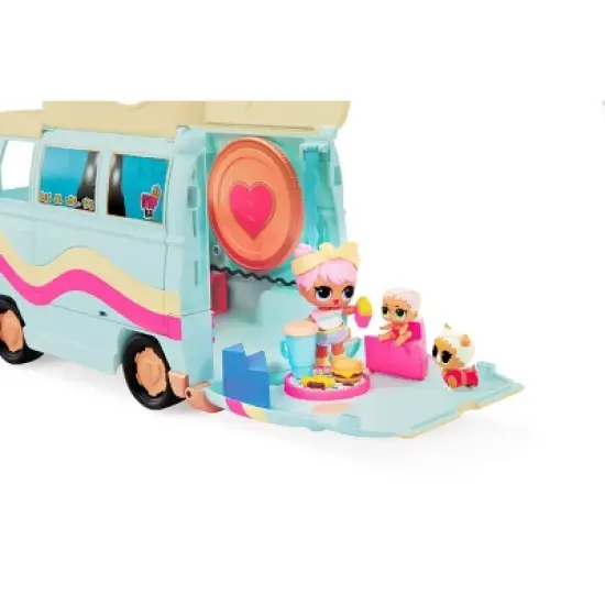 L.O.L. Surprise! Grill & Groove Camper image {2}