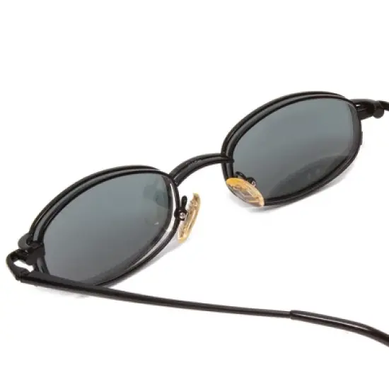 Calabria Magnetic Clip On #210 Unisex Oval Bi-Focal Reading Polarized Sunglasses in Matte Black/Grey +1.50-(Lens Width: 48mm|Temple Length: 140mm) image {4}