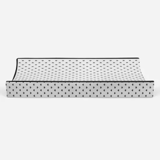 Bacati - Hearts Quilted Muslin Changing Pad Cover Black image {4}