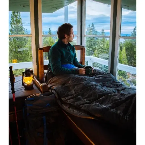 ALPS Mountaineering Aura 0 Degree Sleeping Bag image {2}