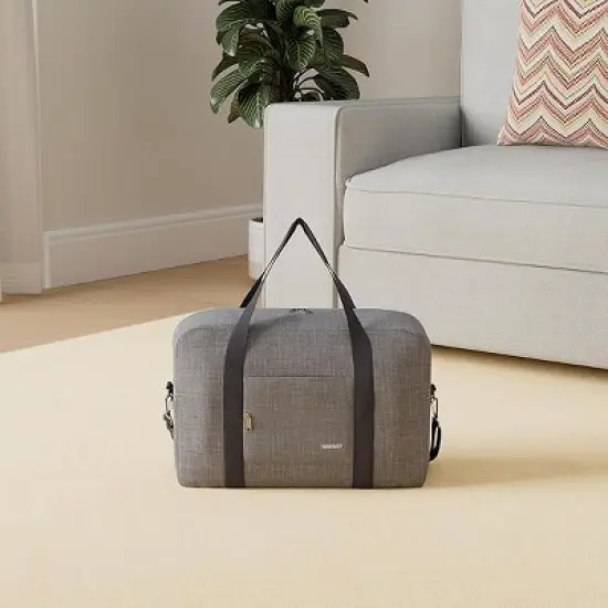 Narwey Foldable Travel Duffel Bag With Shoulder Strap image {4}