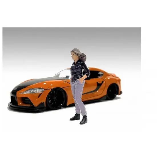 "Car Meet 3" Figurine 5 for 1/24 Scale Models by American Diorama image {2}