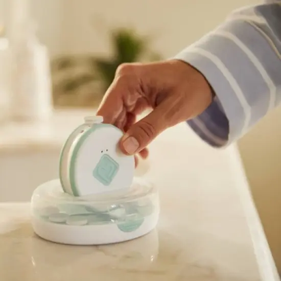 Safety 1st Baby's First Spa Day Kit image {13}