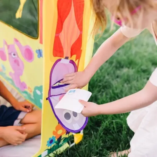 Melissa & Doug Blues Clues & You! Blues Deluxe House/Tent Playset image {5}