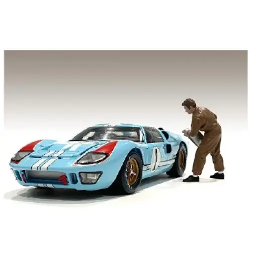 "Race Day 1" Figurine VI for 1/18 Scale Models by American Diorama image {2}