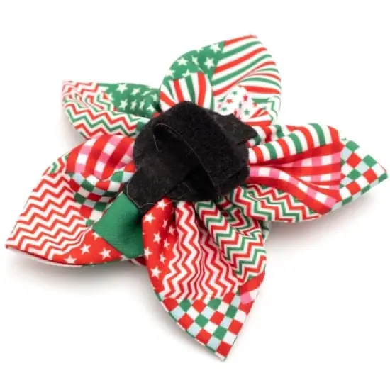 The Worthy Dog Americana Holiday Flower Accessory image {1}