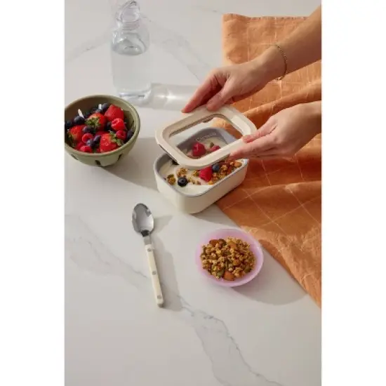 Caraway Home Mini Rectangular Food Storage Container image {1}