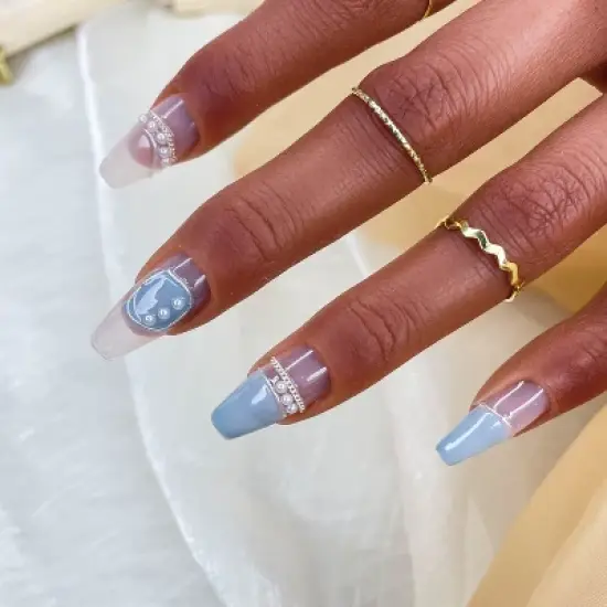 Vynxaria Blue Quick & Easy Wearable Nails for Instant Style Size M image {4}