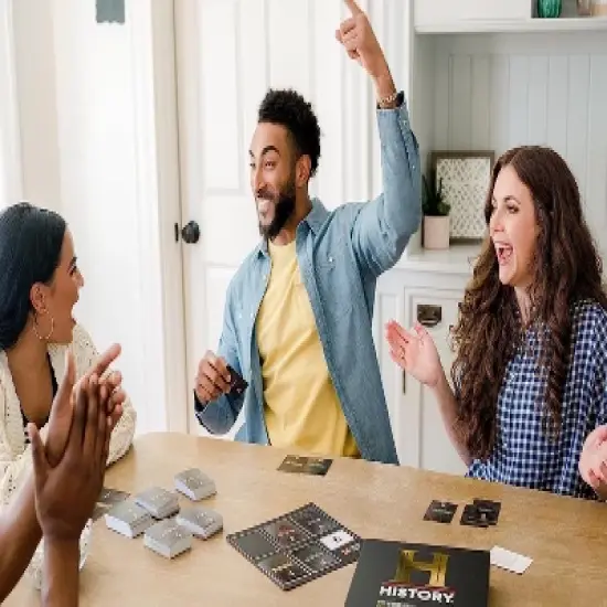 HISTORY Channel Trivia Game - The Iconic General Knowledge Trivia Game image {5}