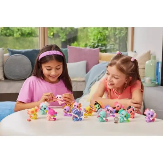 5 Surprise A-Lot-A Axolotls Mini Figure image {5}