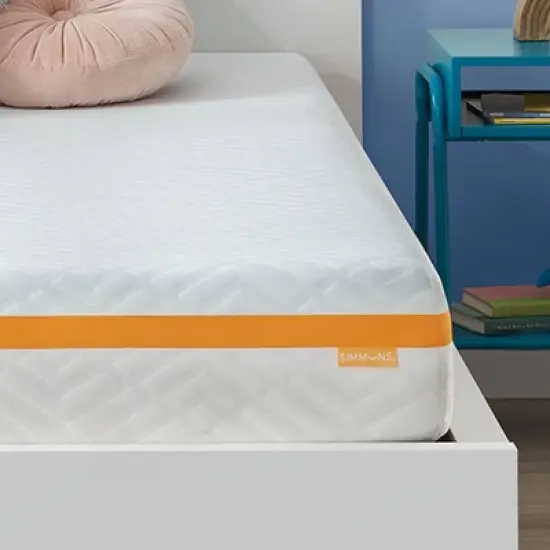 Simmons 10" Medium Memory Foam Mattress image {1}