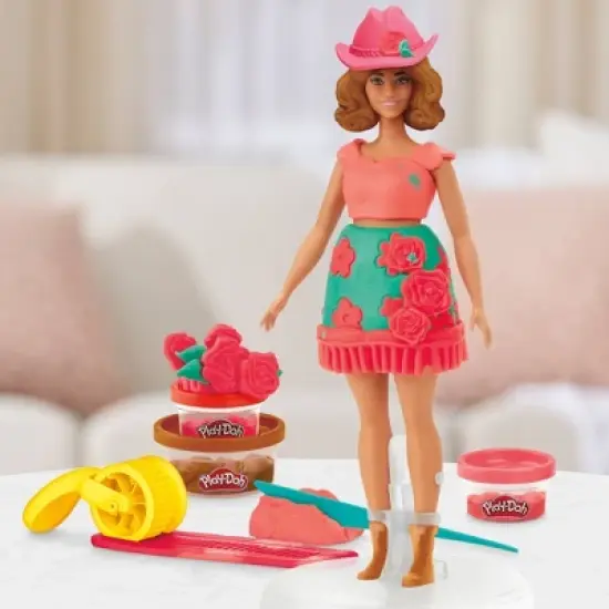 Play-Doh Barbie Florals and Fringe Designer Doll Set image {5}
