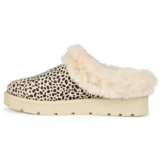 Journee Collection Womens Whisp Comfort Insole Slip On Mules Round Toe Slippers image {1}