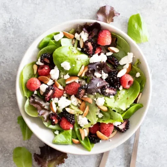 Fresh Revol Greens Sweet Butter and Red Lettuce Blend - 4oz image {1}