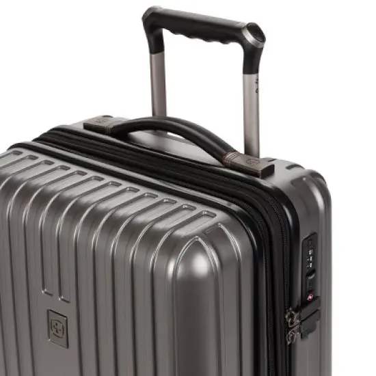 SWISSGEAR Ridge Hardside Carry On Suitcase image {11}