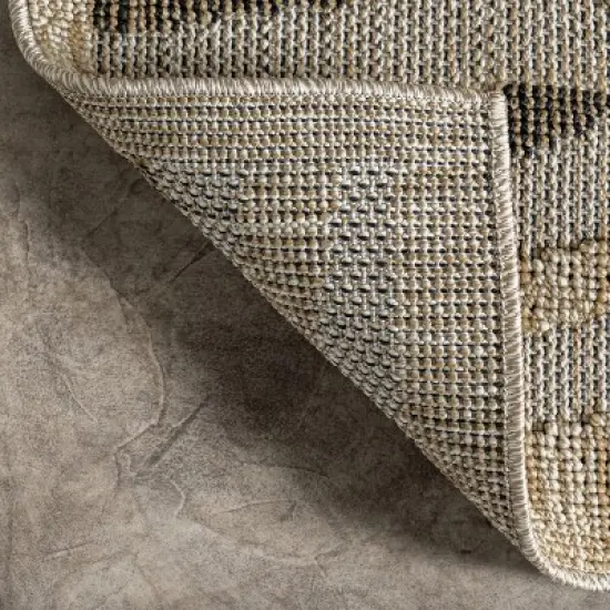 nuLOOM Oliva Modern Diamond Indoor/Outdoor Patio Area Rug image {6}